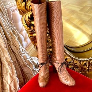 Chloe leather high boots uniquely designed back zipper very comfortable